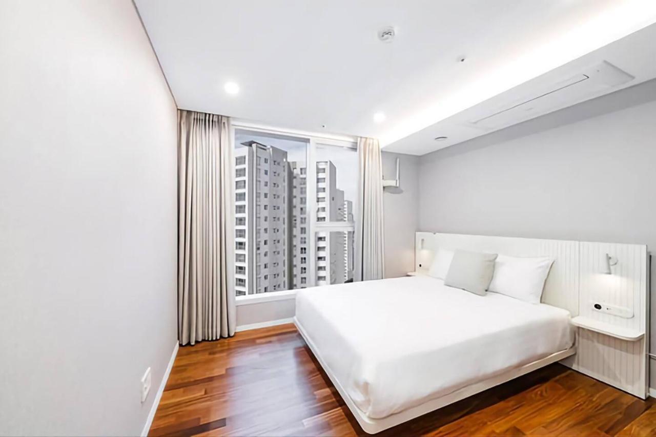Uh Flat The Seocho Daire Seul Dış mekan fotoğraf