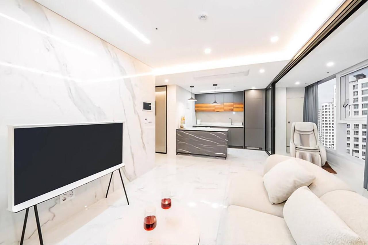 Uh Flat The Seocho Daire Seul Dış mekan fotoğraf